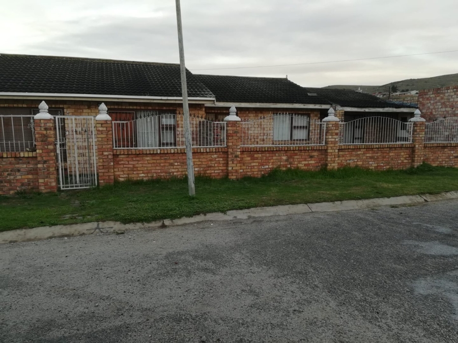 6 Bedroom Property for Sale in Bethelsdorp Eastern Cape